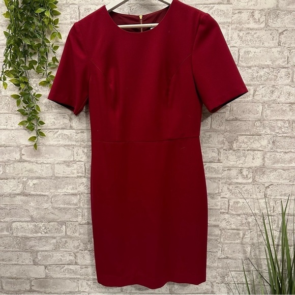 Trina Turk dark red dress women’s‎ size 8 gold zipper - Picture 1 of 6
